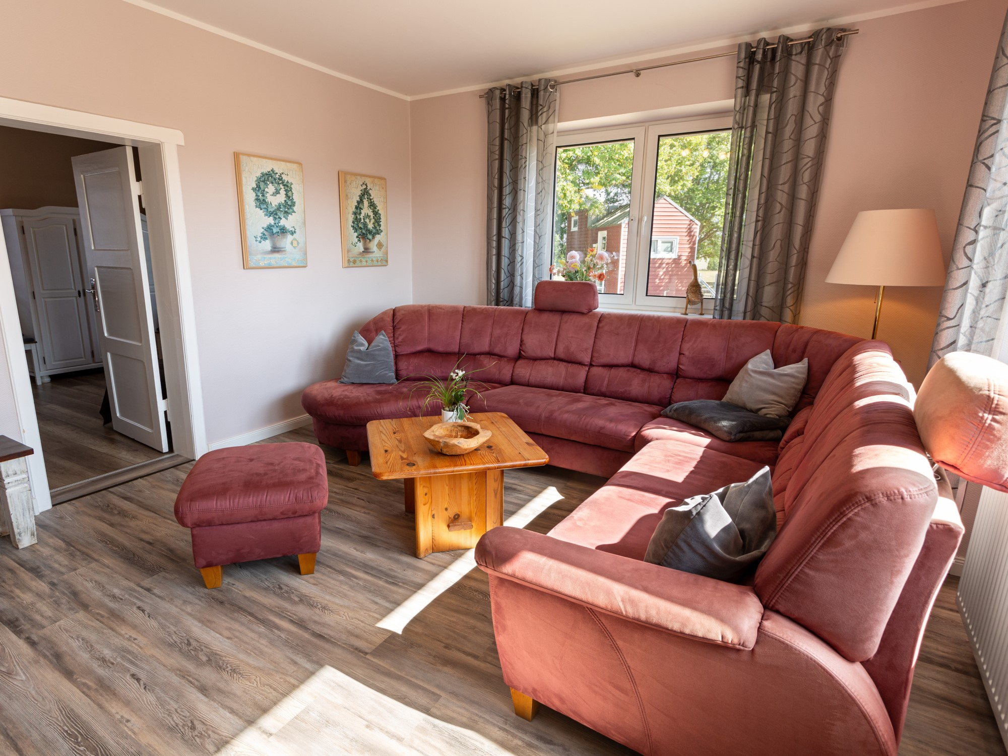 Wohnzimmer Ecksofa